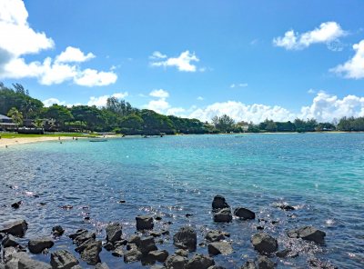 Meer Strand Steine im Wasser Mauritius