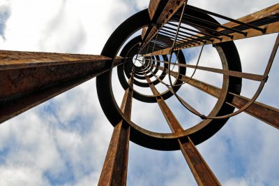 Rost Turm Zollverein von unten